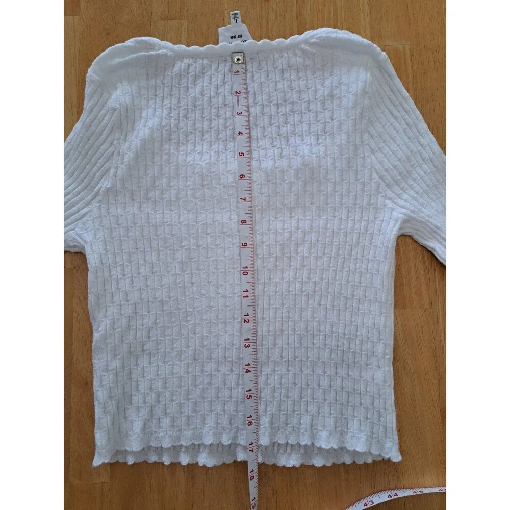 Willow & Wind White Ribbed V-Neck Button-Up Long Sleeve Cropped Cardigan Top, L